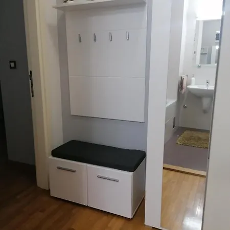 Belville, Suncokret 34 * Beograd