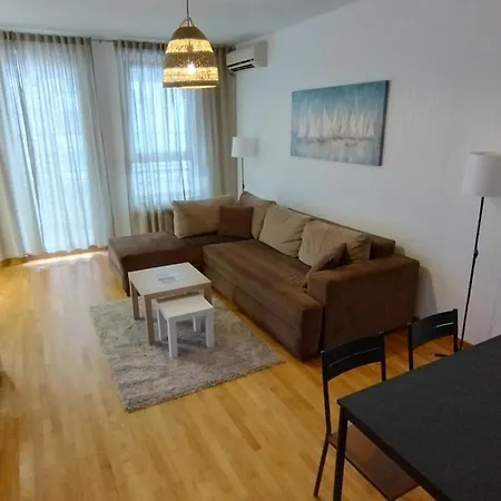 Belville, Suncokret 34 * Belgrade